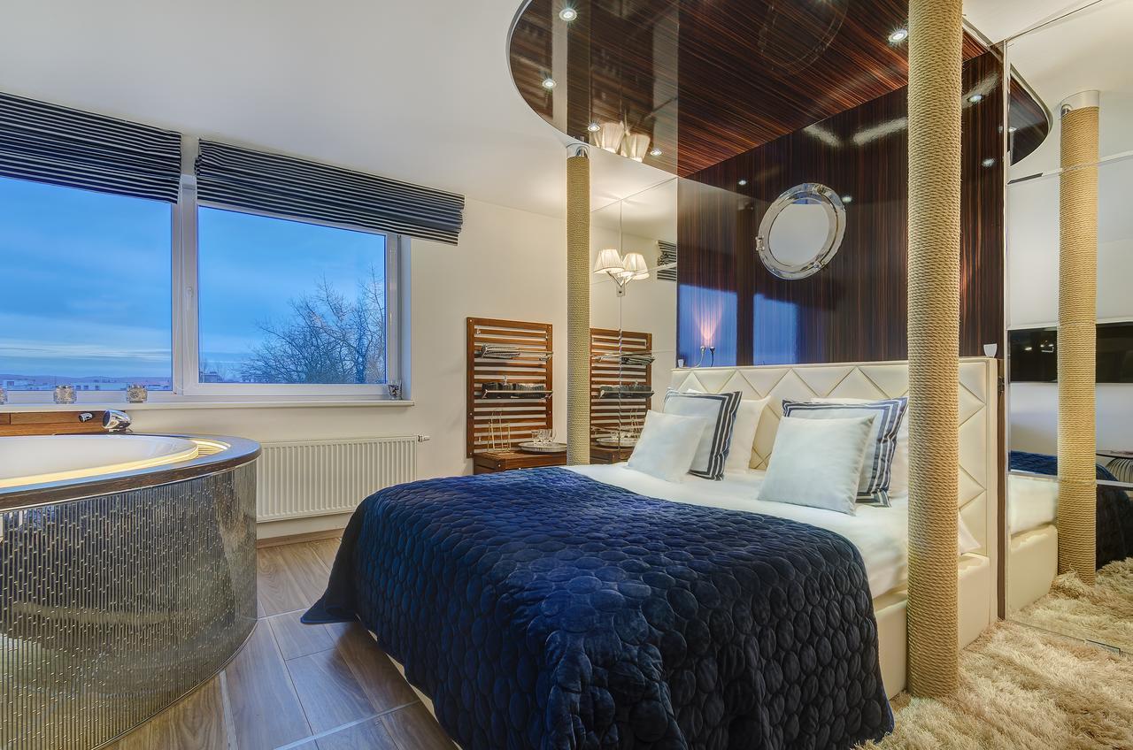 June Street Spa Apartments Аеропорт Вільнюс Екстер'єр фото